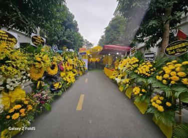 Tối ưu hóa không gian viếng: sắp xếp bàn ghế và lối đi